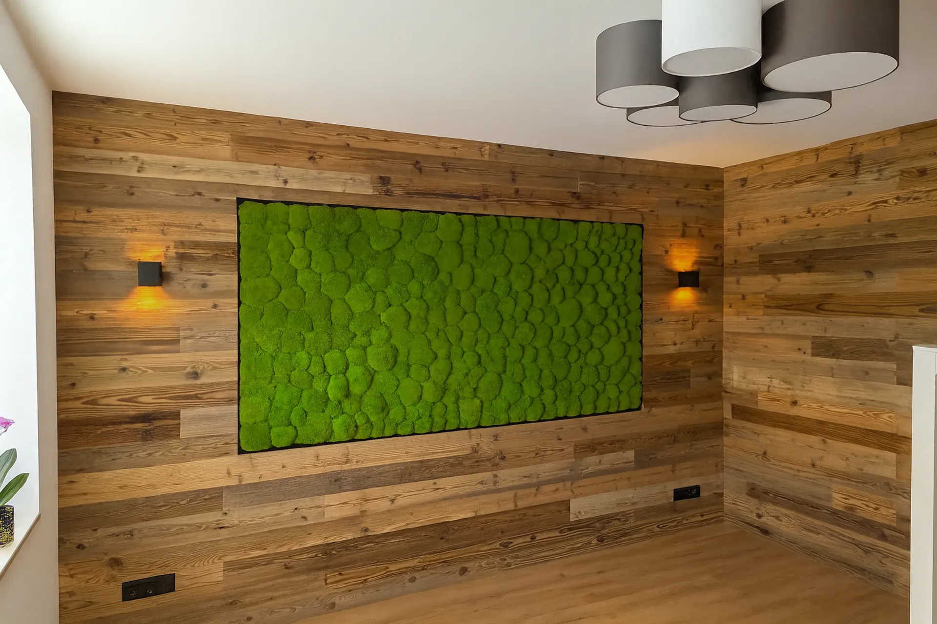 Moosbild Wohnzimmer Holzwand — Moosbilder von MOOSMOOS