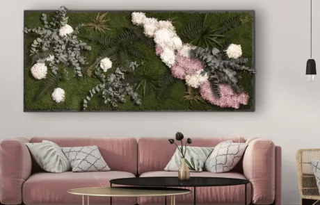 Moosbild mit Blumen